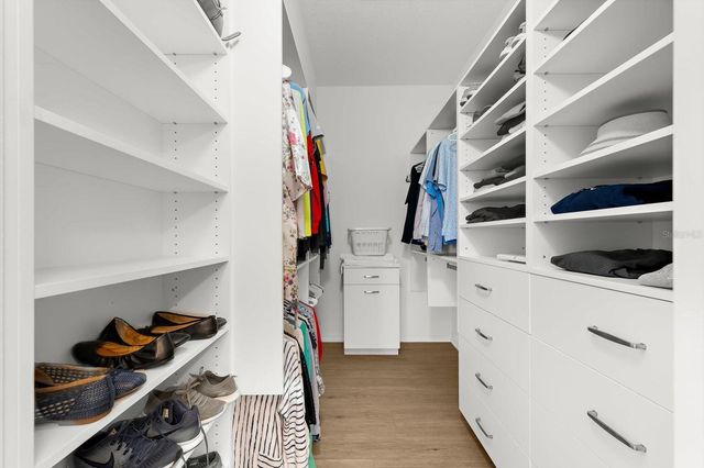 4924 MAHOGANY RUN AVENUE, Sarasota, FL 34241