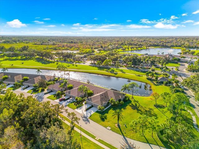 4924 MAHOGANY RUN AVENUE, Sarasota, FL 34241