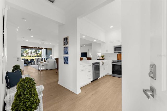 4924 MAHOGANY RUN AVENUE, Sarasota, FL 34241