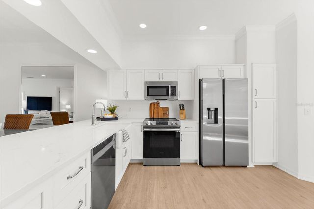 4924 MAHOGANY RUN AVENUE, Sarasota, FL 34241