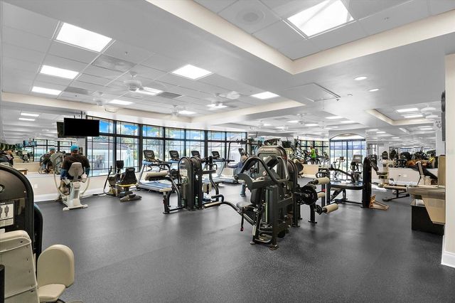 4924 MAHOGANY RUN AVENUE, Sarasota, FL 34241