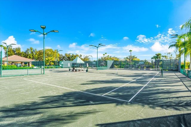 4924 MAHOGANY RUN AVENUE, Sarasota, FL 34241