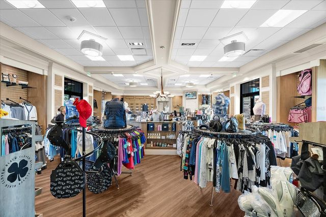 4924 MAHOGANY RUN AVENUE, Sarasota, FL 34241