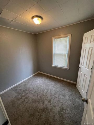 11775 Inkster Road, Livonia, MI 48150