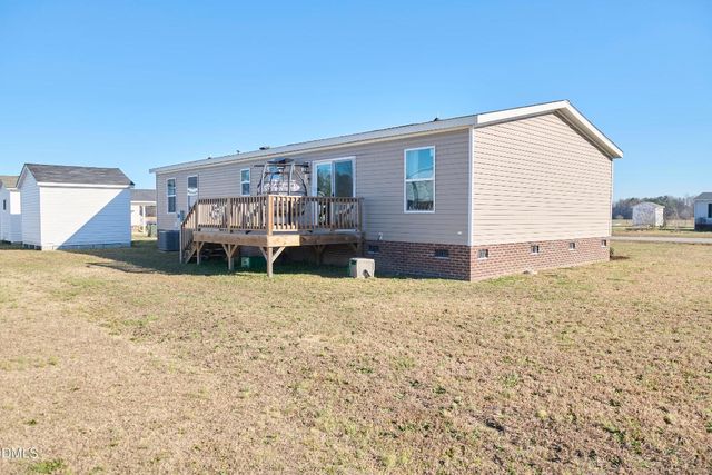 88 Stardust Lane, Selma, NC 27576