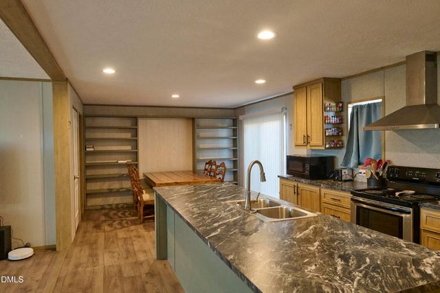 88 Stardust Lane, Selma, NC 27576