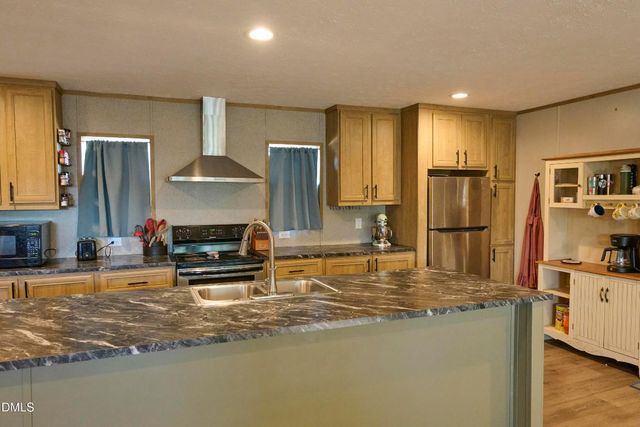 88 Stardust Lane, Selma, NC 27576