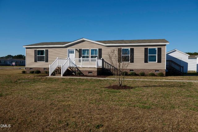 88 Stardust Lane, Selma, NC 27576