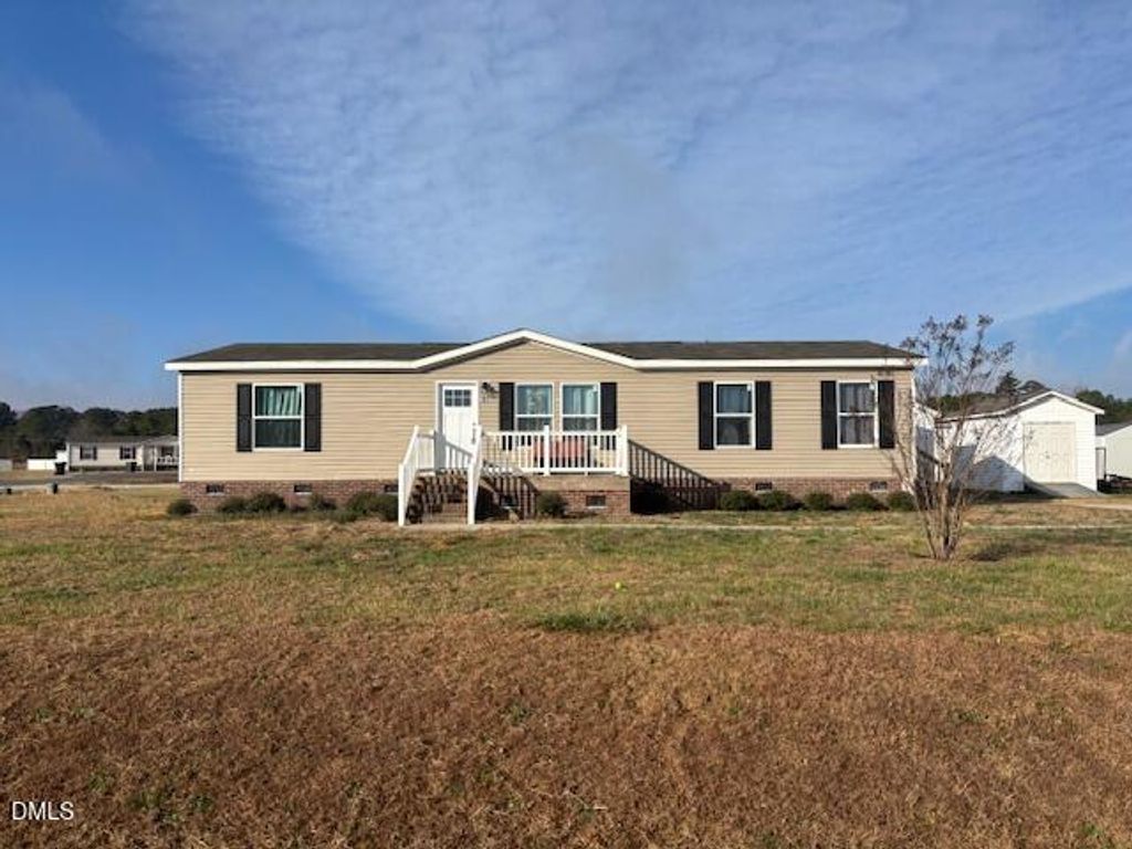 88 Stardust Lane, Selma, NC 27576