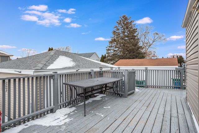 8254 Linder Avenue, Burbank, IL 60459