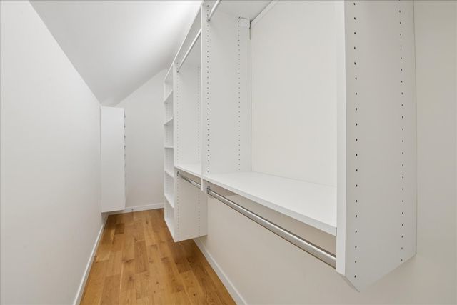 2915 N Rockwell Street, Chicago, IL 60618