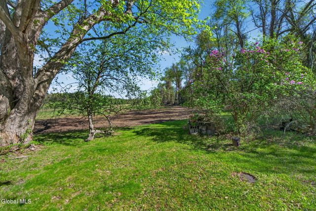 351 Farm To Market Road, Mechanicville, NY 12118