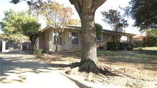 2501 Lido Lane, Arlington, TX 76015