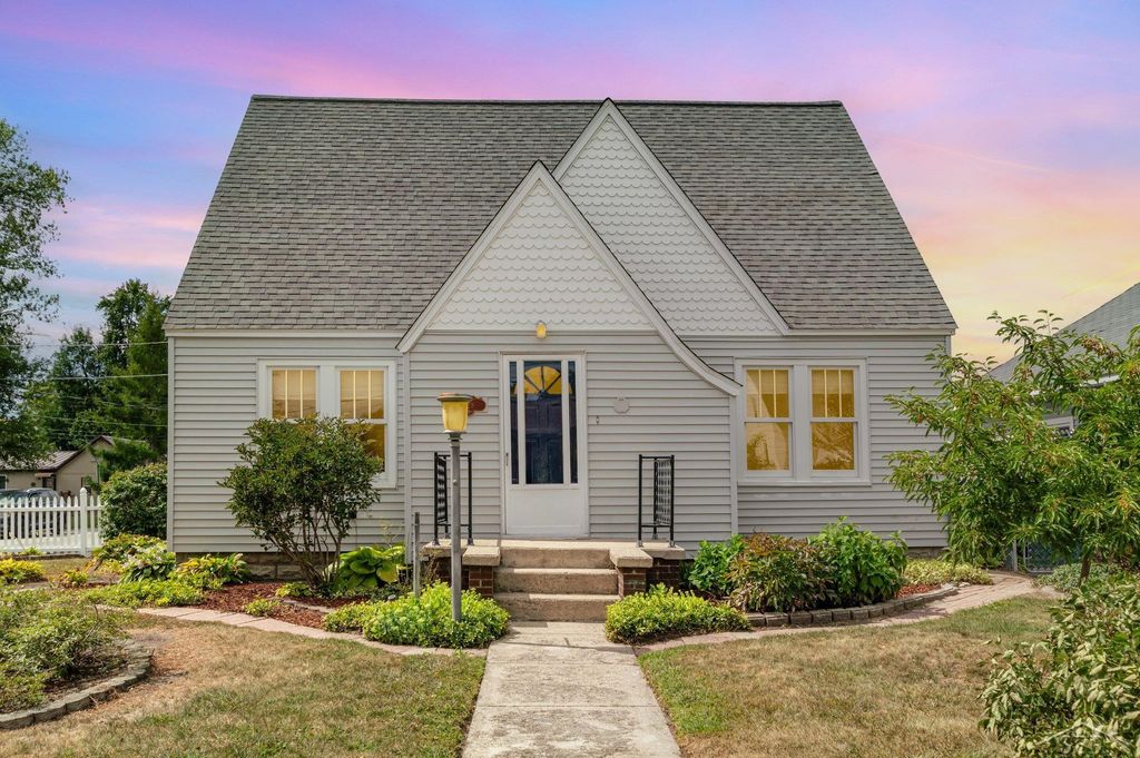 328 S Water Street, Pinconning, MI 48650