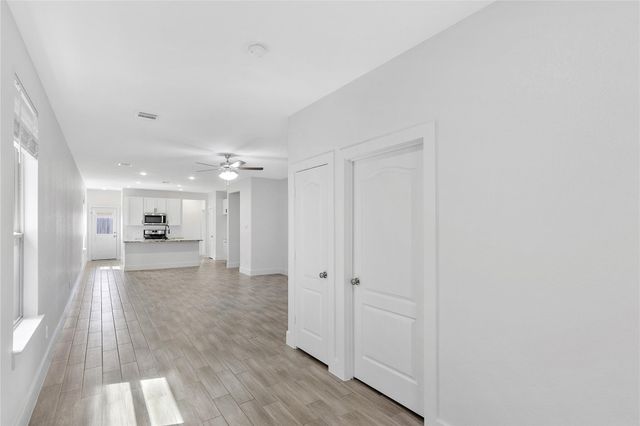 24751 Russet Bluff Trail, Houston, TX 77336