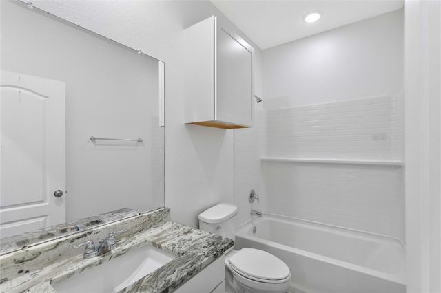 24751 Russet Bluff Trail, Houston, TX 77336