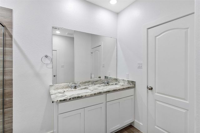 24751 Russet Bluff Trail, Houston, TX 77336