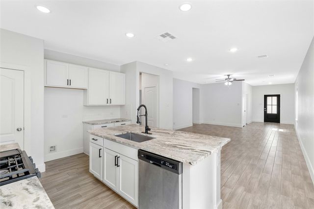 24751 Russet Bluff Trail, Houston, TX 77336