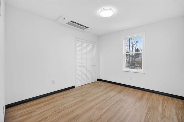 16 Washburn St, New Bedford, MA 02740