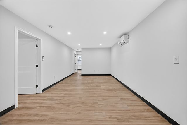 16 Washburn St, New Bedford, MA 02740