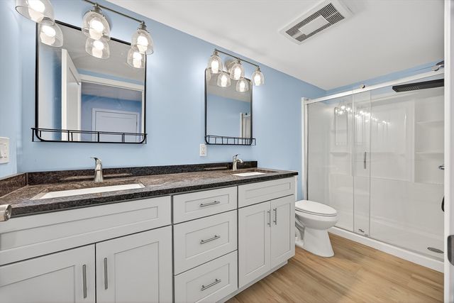 16 Washburn St, New Bedford, MA 02740