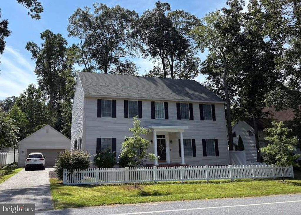 1210 CARROLLTON LN, Berlin, MD 21811