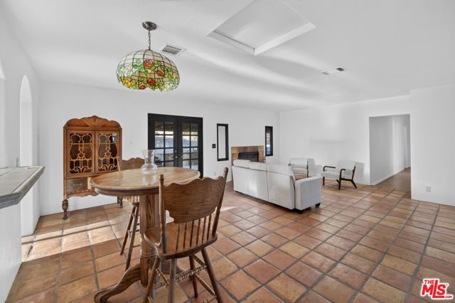 33201 Barber Road, Santa Clarita, CA 91390