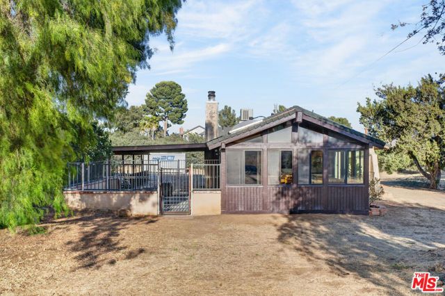 33201 Barber Road, Santa Clarita, CA 91390