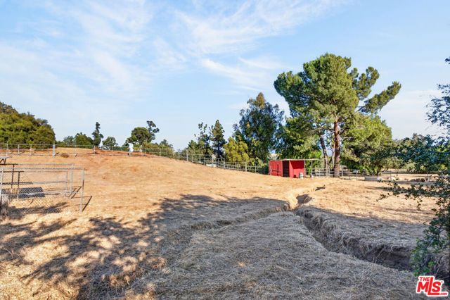 33201 Barber Road, Santa Clarita, CA 91390