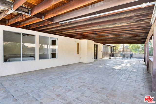 33201 Barber Road, Santa Clarita, CA 91390