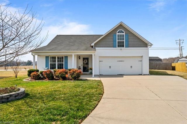 6956 Texas Boulevard, Thomasville, NC 27360