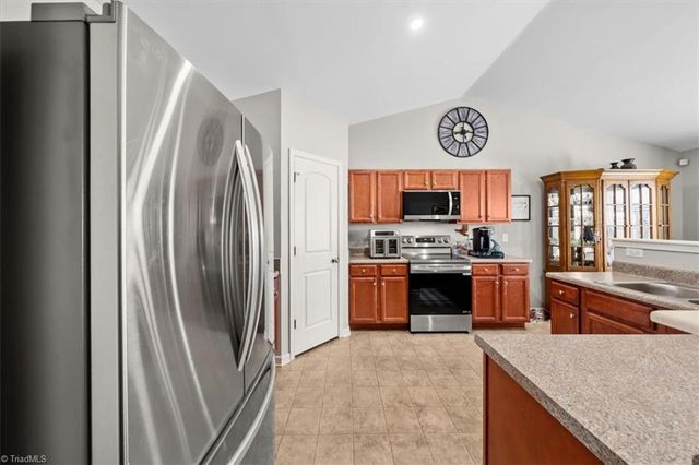 6956 Texas Boulevard, Thomasville, NC 27360