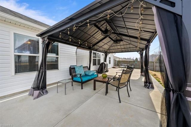 6956 Texas Boulevard, Thomasville, NC 27360