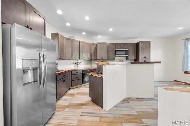 11336 Choctaw Circle, Ste Genevieve, MO 63670