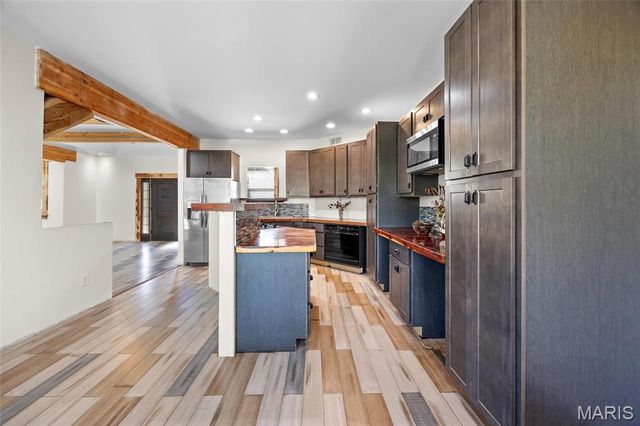 11336 Choctaw Circle, Ste Genevieve, MO 63670