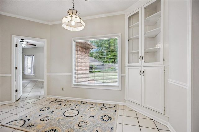 8752 E CARROLLWOOD LN, Memphis, TN 38016