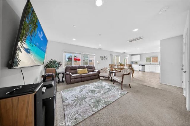 7360 Flagstone, Fontana, CA 92336
