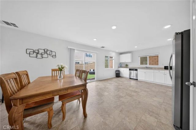 7360 Flagstone, Fontana, CA 92336