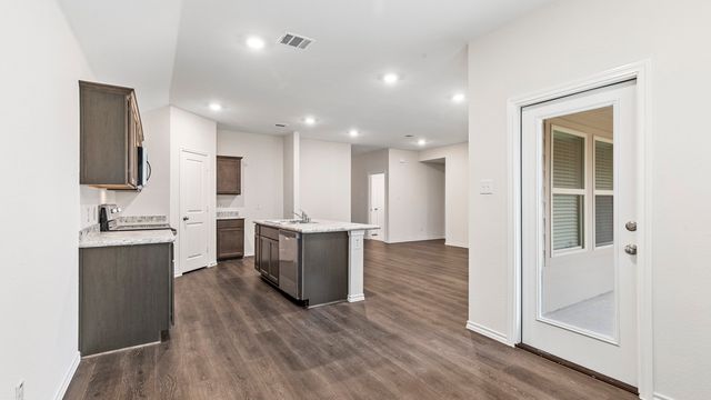 1208 Breezy Oak Drive, Josephine, TX 75173