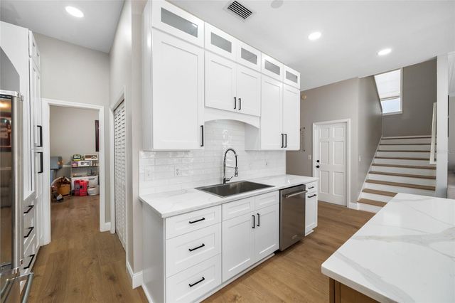 2808 SOUTHPOINTE LANE, Tampa, FL 33611