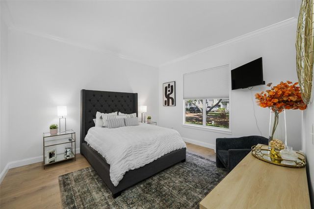 2808 SOUTHPOINTE LANE, Tampa, FL 33611