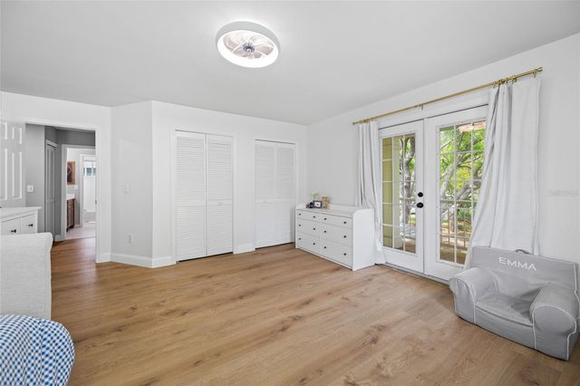 2808 SOUTHPOINTE LANE, Tampa, FL 33611