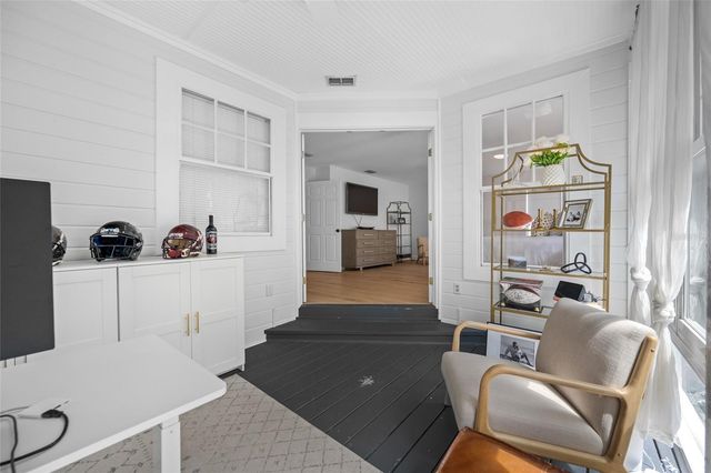 2808 SOUTHPOINTE LANE, Tampa, FL 33611