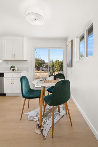 2817 N Stone St, Spokane, WA 99207