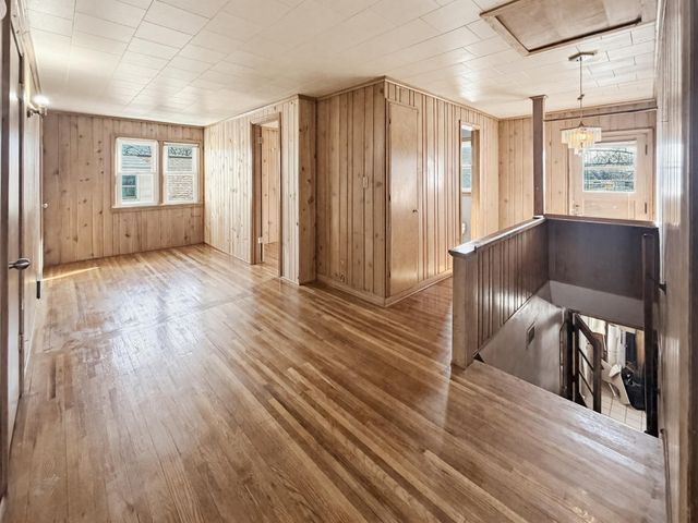 742 Nebraska Avenue E, Saint Paul, MN 55106