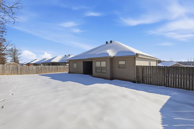 328 Austin Creek Drive, Austin, AR 72007