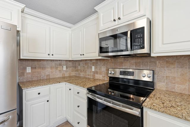 328 Austin Creek Drive, Austin, AR 72007