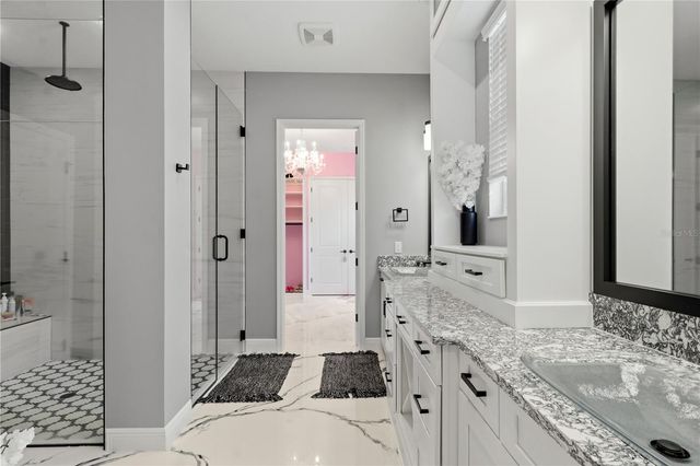 11008 RUSTIC TIMBER LOOP, San Antonio, FL 33576