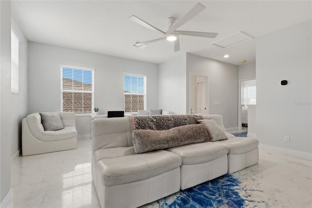11008 RUSTIC TIMBER LOOP, San Antonio, FL 33576