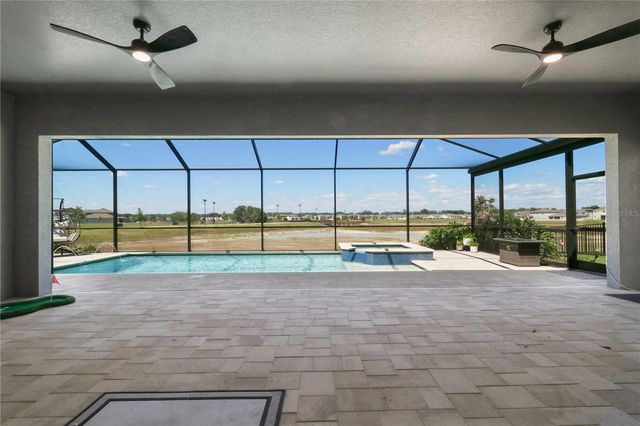 11008 RUSTIC TIMBER LOOP, San Antonio, FL 33576